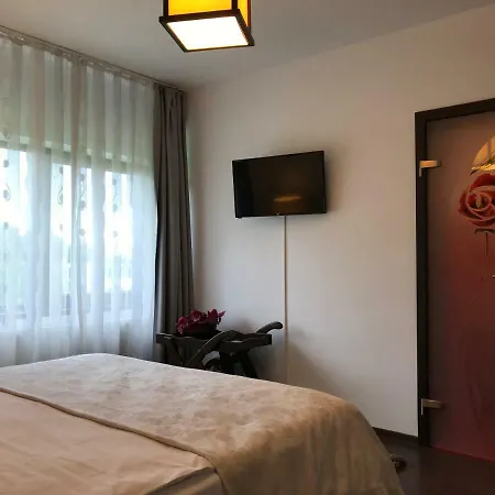 דירות בראשוב Calea Poienii Penthouse מראה חיצוני תמונה