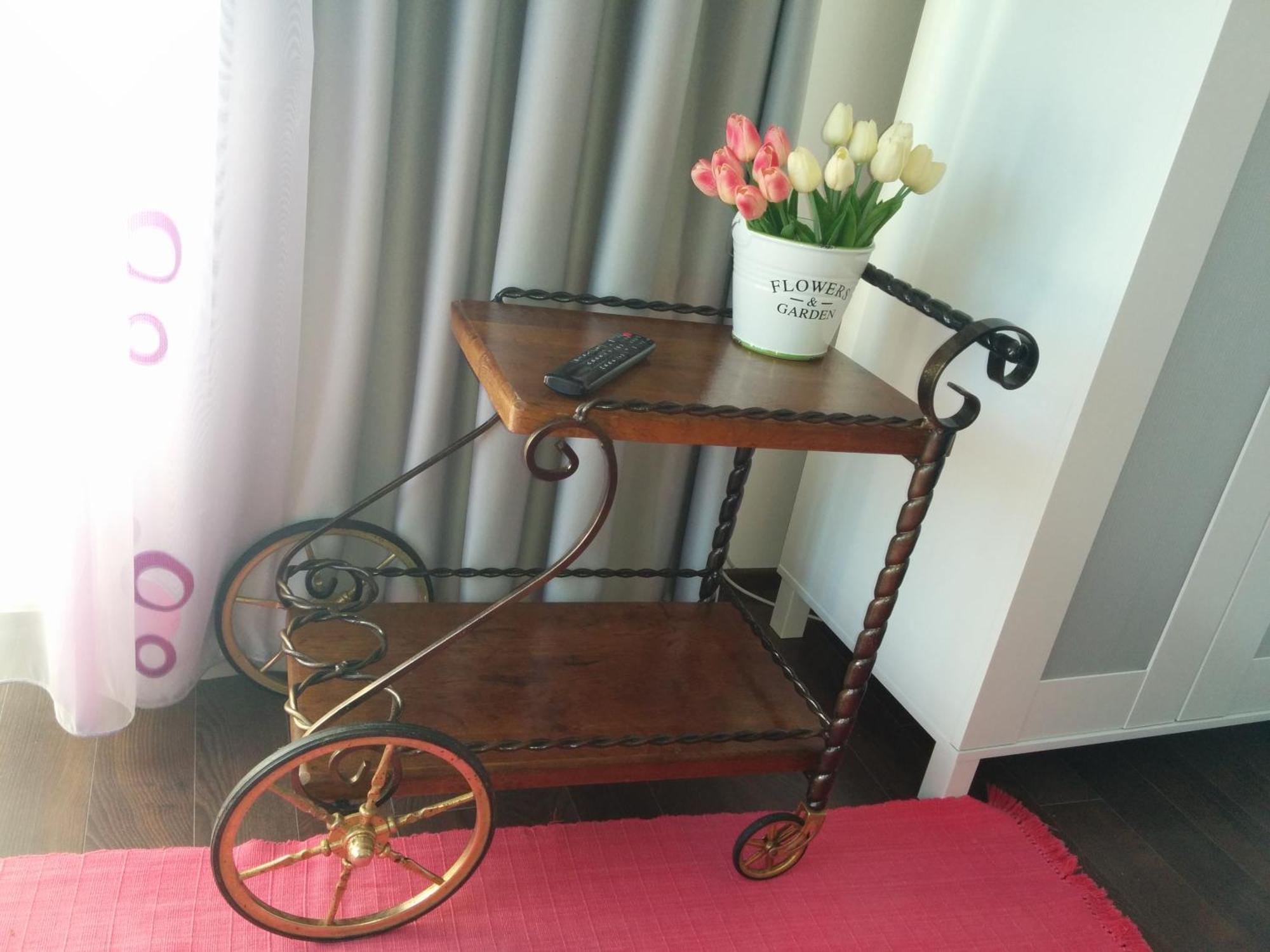 Calea Poienii Penthouse Apartment