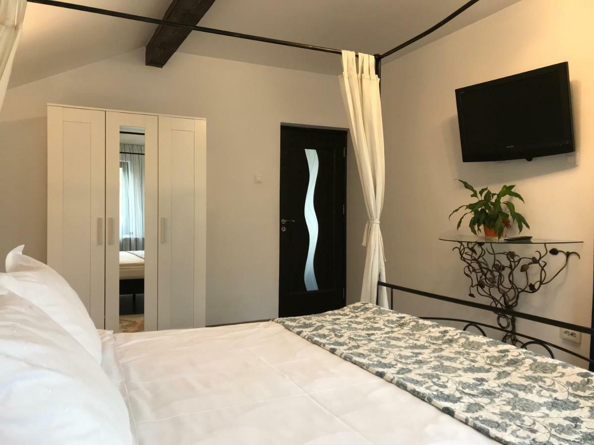 Calea Poienii Penthouse Apartment Brașov