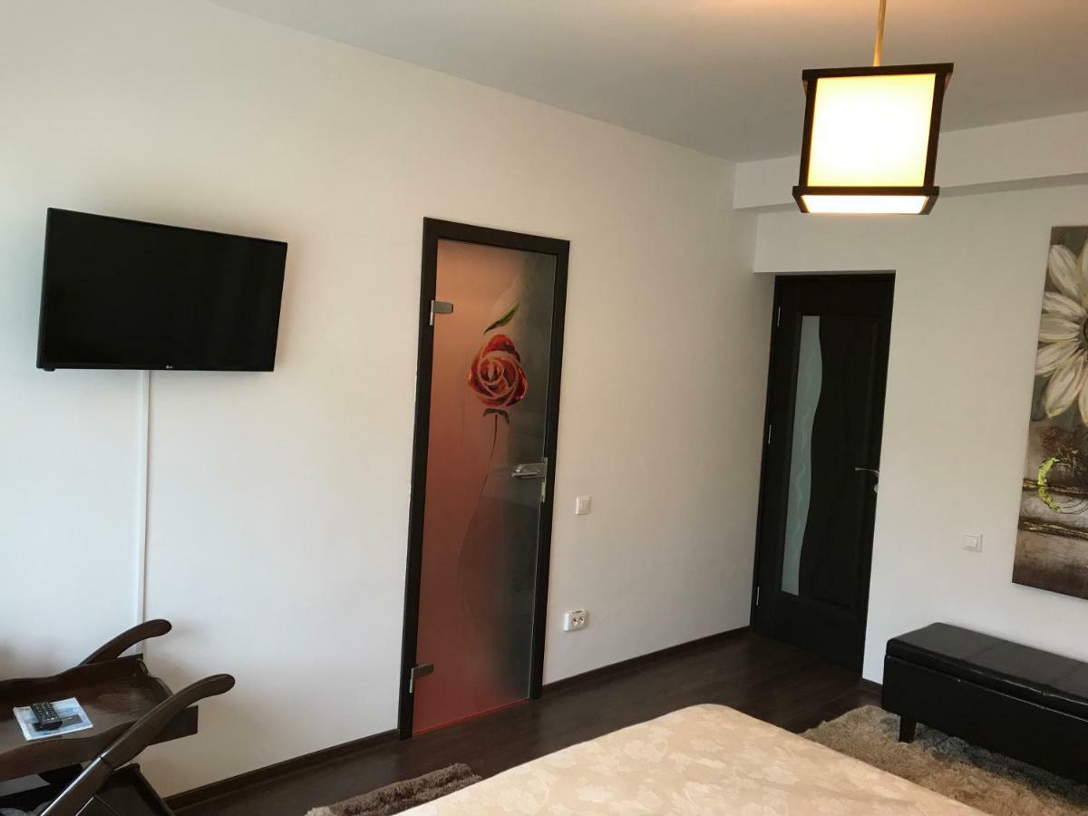 Calea Poienii Penthouse Apartment