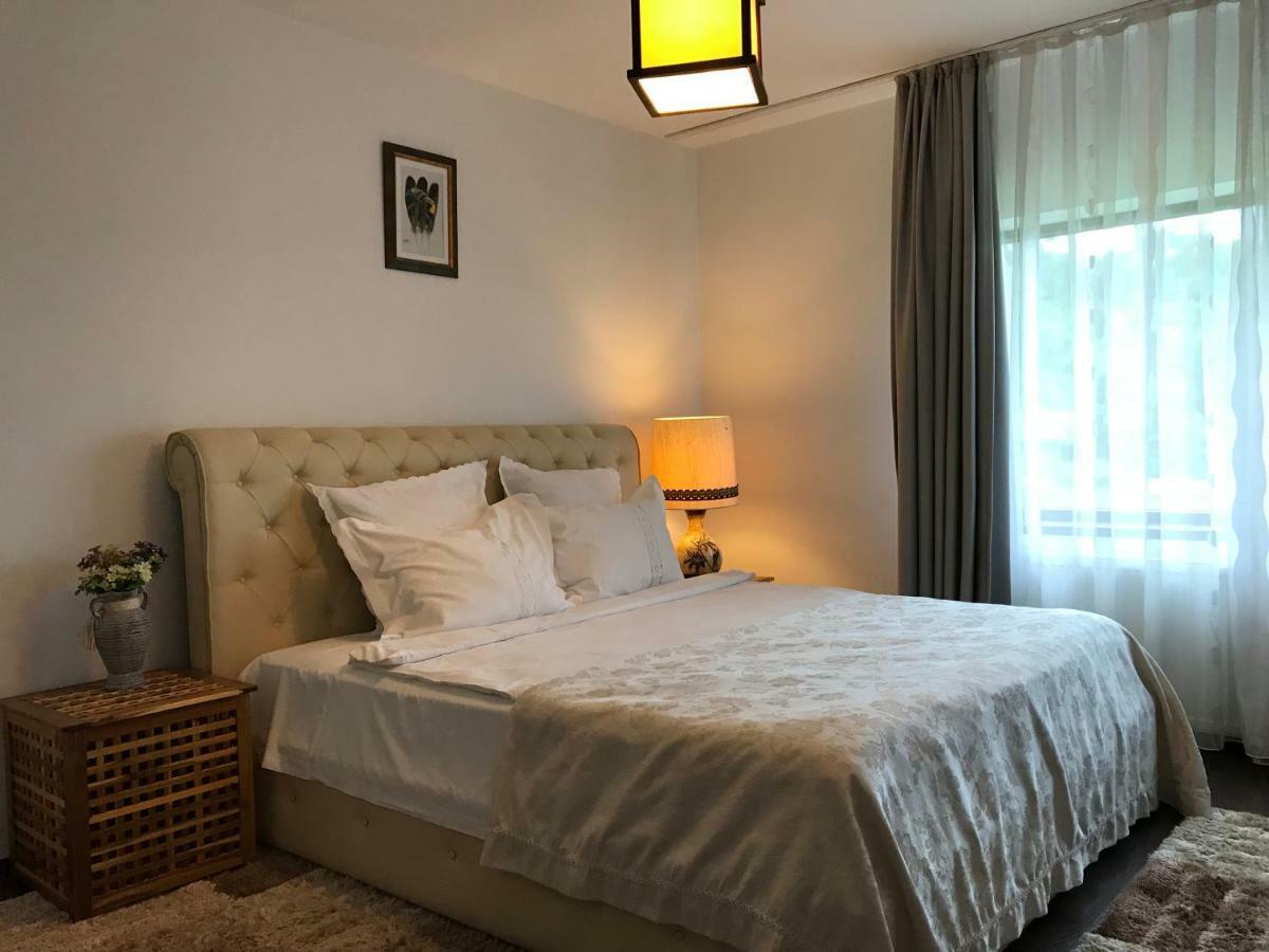 Calea Poienii Penthouse Apartment *